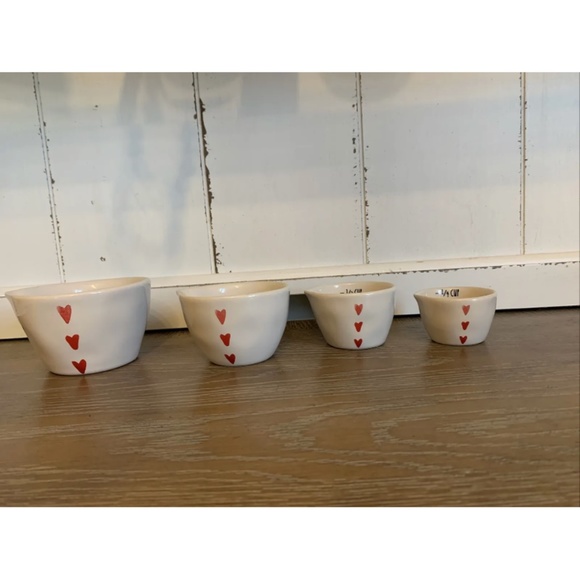 Rae Dunn Watercolor Hearts Measuring Cups HTF